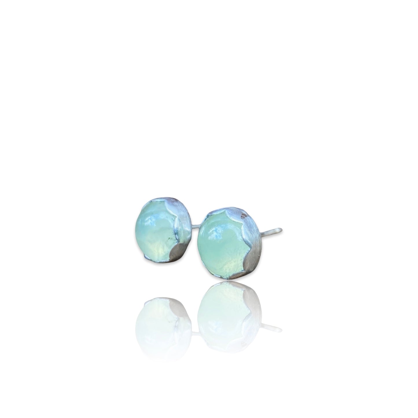 Prehnite Studs