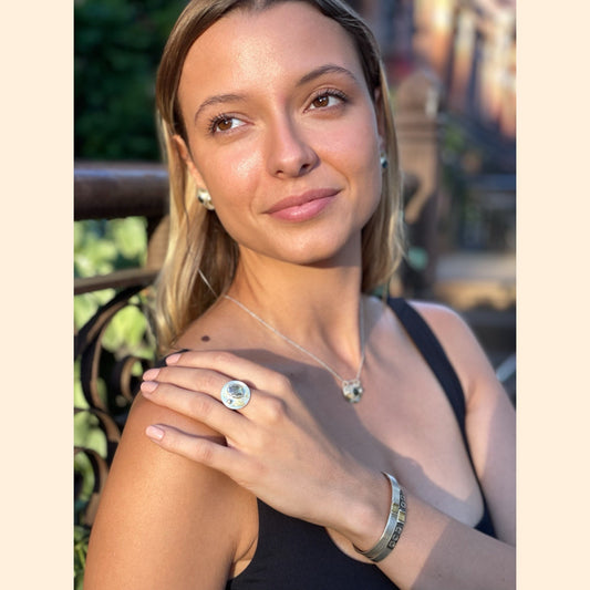 Labradorite Circle Ring