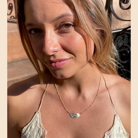 Imprinted Hagel Moon Necklace