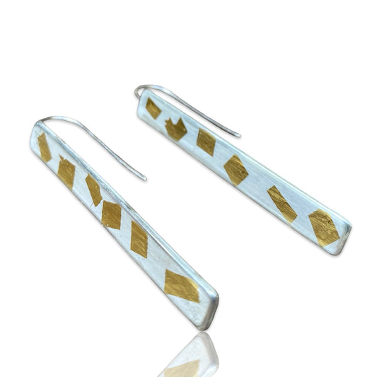 Long Hagel Dangling Earrings