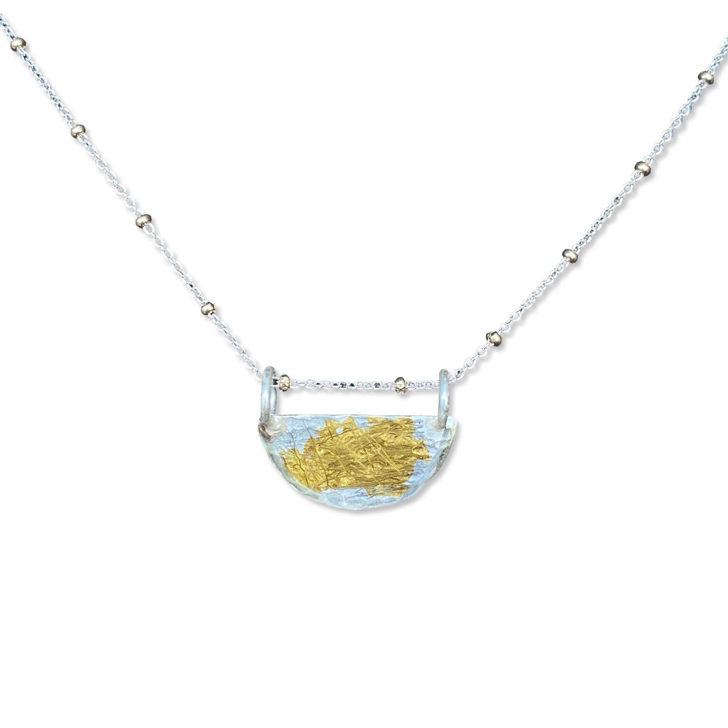 Imprinted Hagel Necklace